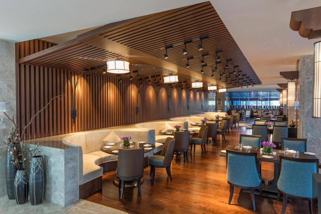 Dali Hotel Екстериор снимка