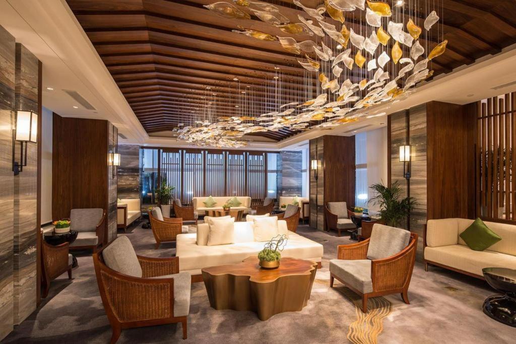 Dali Hotel Екстериор снимка