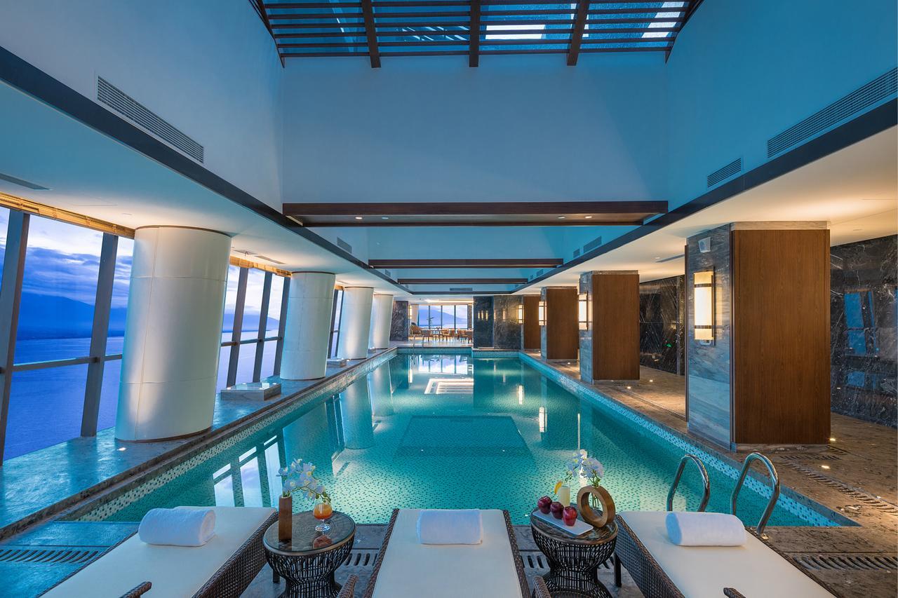Dali Hotel Екстериор снимка