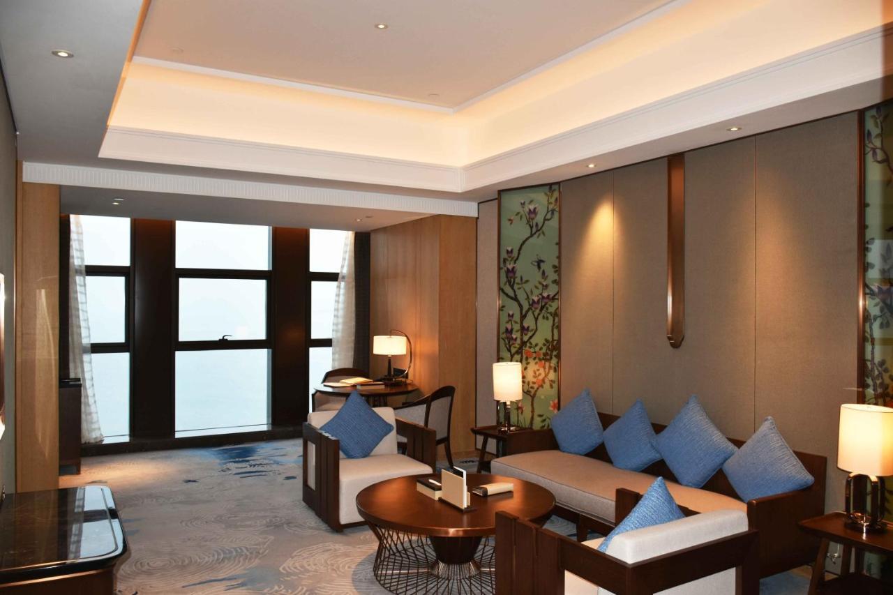 Dali Hotel Екстериор снимка
