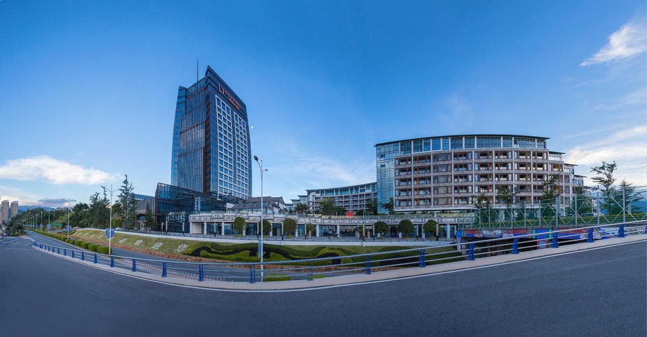 Dali Hotel Екстериор снимка