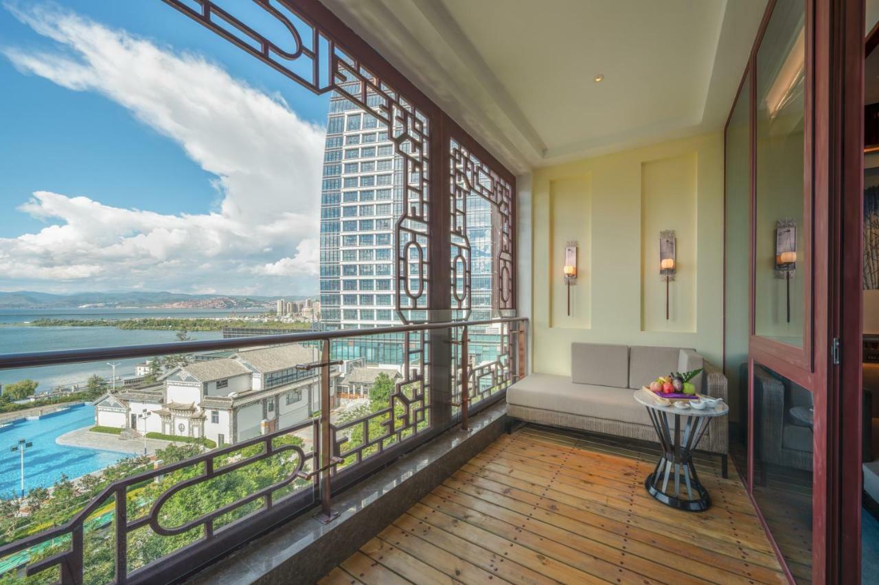 Dali Hotel Екстериор снимка
