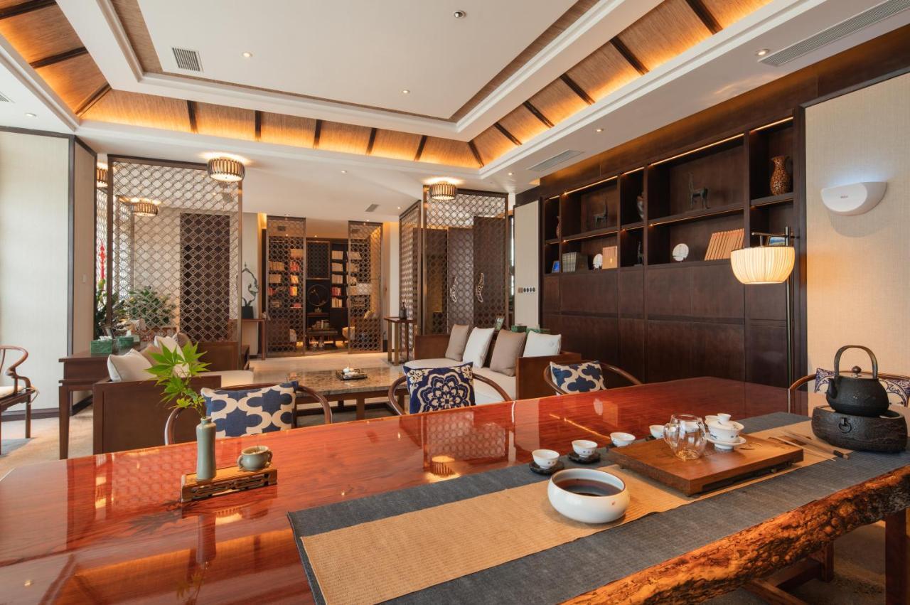 Dali Hotel Екстериор снимка