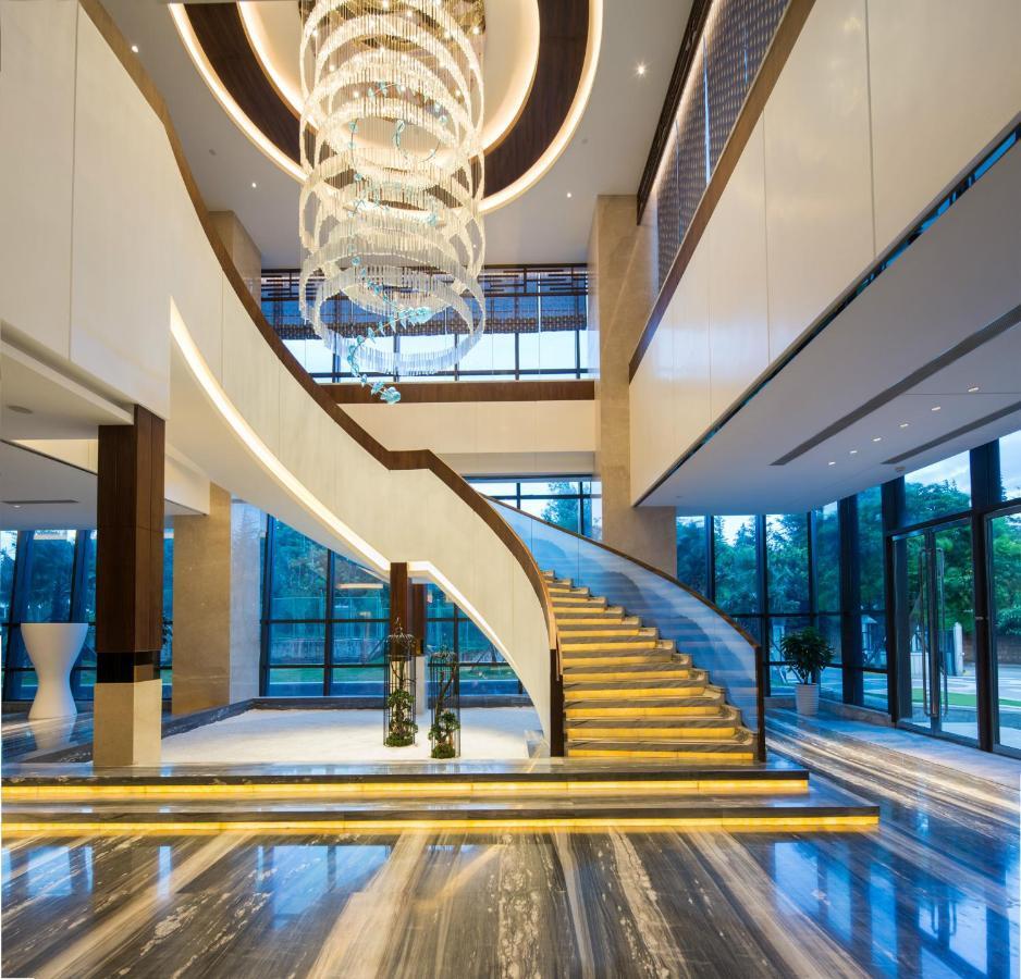 Dali Hotel Екстериор снимка
