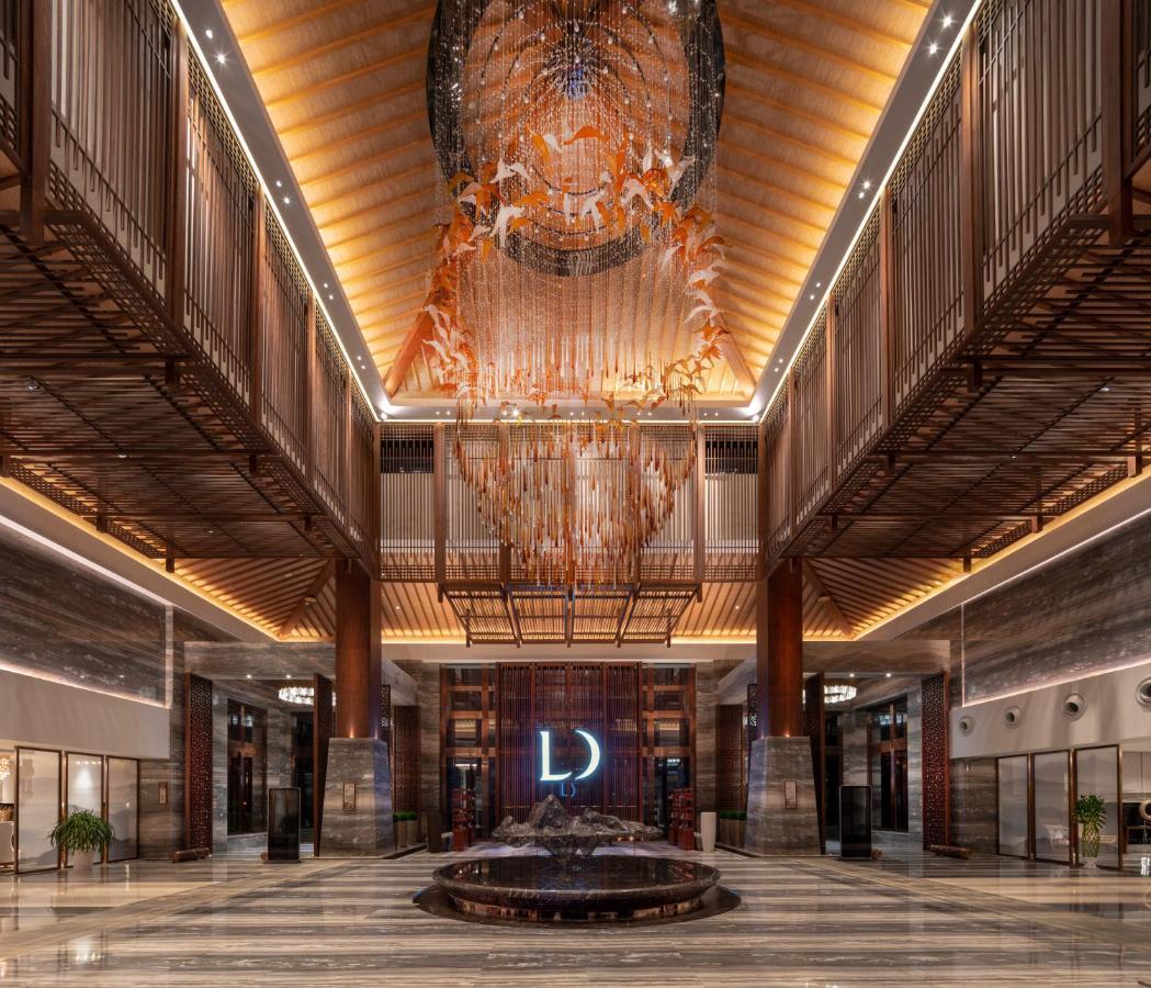 Dali Hotel Екстериор снимка